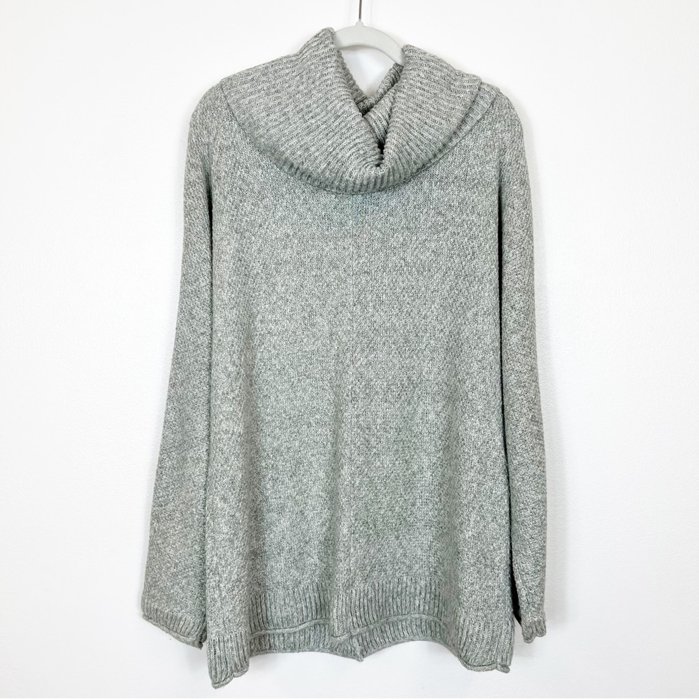 Maurices Gray Cowl Neck Dolman Sleeve Sweater Size Large